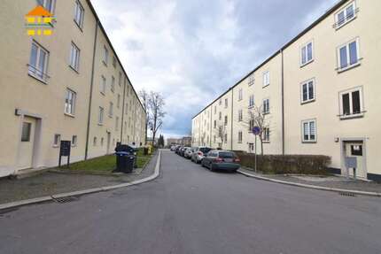 Wohnung zum Mieten in Chemnitz 350,00 € 63.7 m²