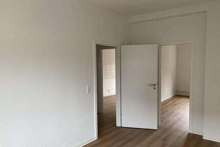 Wohnung zum Mieten in Bremerhaven 359,00 € 44.08 m²
