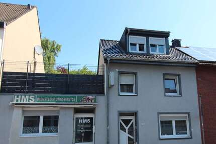 Haus zum Kaufen in Geilenkirchen 204.000,00 € 136 m²