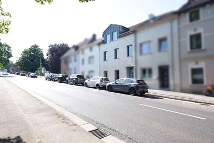 Haus zum Kaufen in Eschweiler 329.000,00 € 178 m²