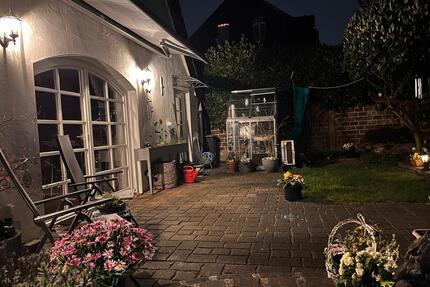 Von privat-Freistehendes EFH mit Charme im Moers-Repelen