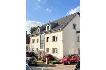 Modernisierte 3-Zimmer-Wohnung mit neuem Südwestbalkon in grüner Lage - Solingen