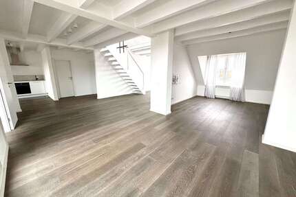 Wohnung zum Mieten in Kaiserslautern 1.050,00 € 125 m²