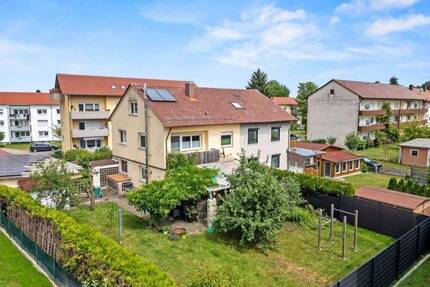 Gepflegte, sanierte Doppelhaushälfte mit Doppelgarage, PV, Solarthermie, Dämmung - Bad Saulgau