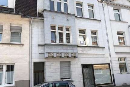 Haus zum Kaufen in Duisburg Friemersheim 219.000,00 € 251.94 m² - Duisburg / Friemersheim