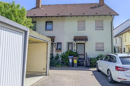 Familienfreundliche Doppelhaushälfte in Durlach - Karlsruhe