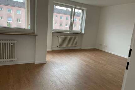 Wohnung zum Mieten in Manching 704,22 € 64.02 m²