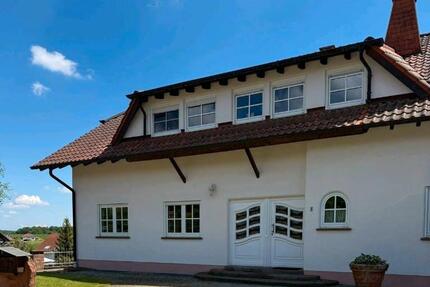 Großzügige Wohnung mit fantastischer Aussicht - Steinwenden