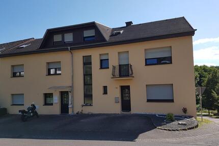Ockfen, 3 ZKB, 1.OG - 690,00&nbsp;EUR Kaltmiete, ca.&nbsp; 80,00&nbsp;m&sup2; in Ayl (PLZ: 54441)