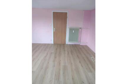 3 Zimmer Wohnung zu vermieten - 790,00&nbsp;EUR Kaltmiete, ca.&nbsp; 76,00&nbsp;m&sup2; in Großerlach (PLZ: 71577)