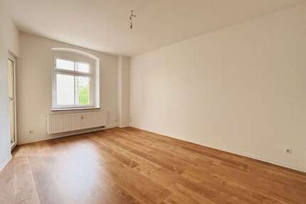 Wohnung zum Mieten in Chemnitz 365,00 € 53.77 m²