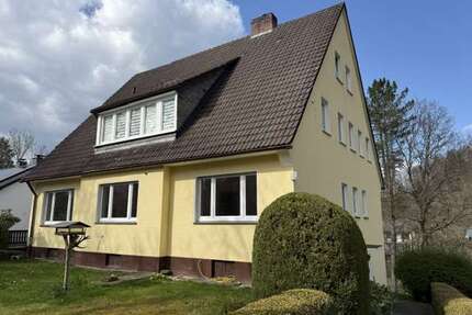 Haus zum Kaufen in Bad Berleburg 325.000,00 € 310 m²