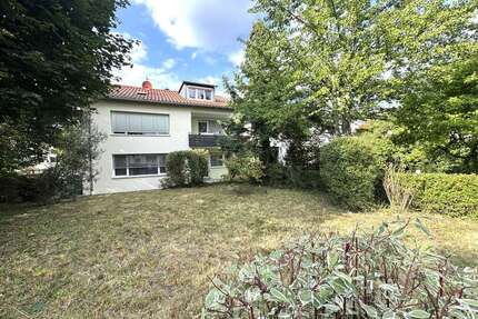 Haus zum Kaufen in Stuttgart 790.000,00 € 255 m²
