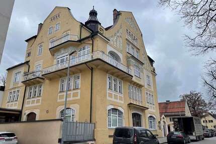 Wohnung zum Mieten in Traunstein 1.478,39 € 109.51 m²