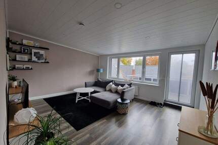 Wohnung in Rastede Wahnbek - 950,00&nbsp;EUR Kaltmiete, ca.&nbsp; 125,00&nbsp;m&sup2;&nbsp;Wohnfl&auml;che in Rastede/ Wahnbek (PLZ: 26180) Ipwege