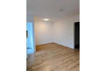 Modernisiert, vermietet, provi.frei – Attraktive 1-Zimmer-Wohnung - Ingolstadt Nordost