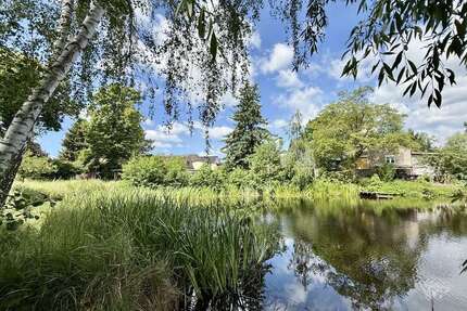 Grundstück zu verkaufen in Hönow 542.000,00 € 1497 m²
