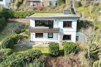 Haus zum Kaufen in Schlangenbad 375.000,00 € 126 m²