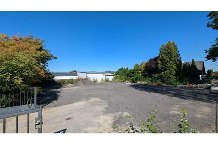 Befestigte und umzäunte Freifläche im Gewerbegebiet - Dassendorf