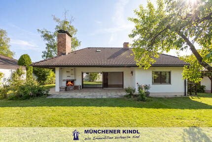 ***Großzügiger Bungalow mit Garten und Terrasse auf ca. 613 m² Grundstück – sofort bezugsfrei*** - Taufkirchen