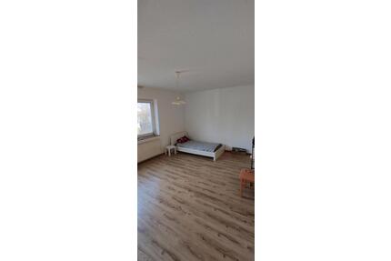 wohnung zuvermieten - 880,00&nbsp;EUR Kaltmiete, ca.&nbsp; 80,00&nbsp;m&sup2; in Bremerhaven (PLZ: 27568) Mitte
