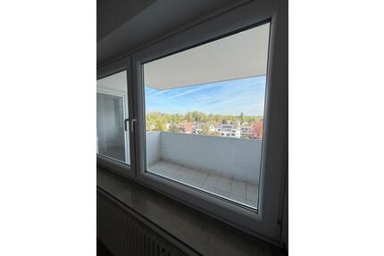 Hochwertige 3-Zimmer Wohnung, 5. OG, Aufzug, Balkon Lev-Opladen - Leverkusen