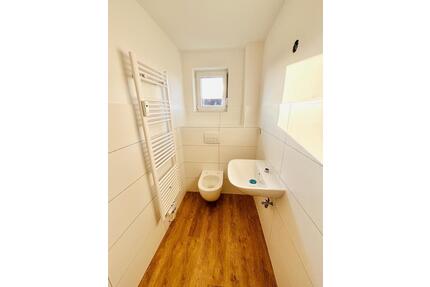 Renovierte 2 Zimmer Wohnung - 157.000,00&nbsp;EUR Kaufpreis, ca.&nbsp; 57,00&nbsp;m&sup2; in Aglasterhausen (PLZ: 74858)