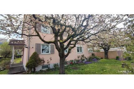 Stadthaus im Grünen – 150 m², 6 Zi., Garten, Garagen, sofort frei - Tettnang