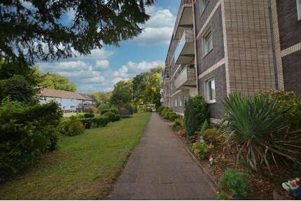 Wohnung zum Kaufen in Duisburg 95.000,00 € 74 m²