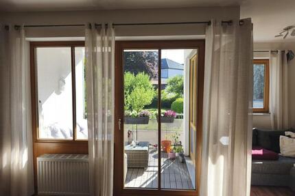 Helle 2-Zimmer Wohnung mit Balkon, EBK und TG in ruhiger Lage Augsburg-Lechhausen