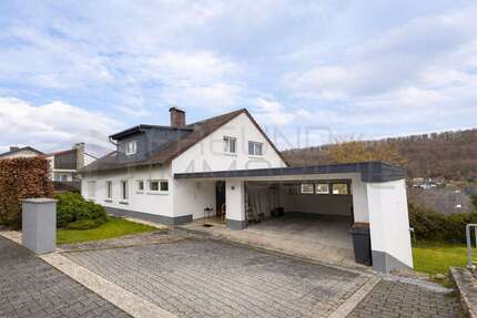 Haus zum Kaufen in Waldems 779.000,00 € 291 m²