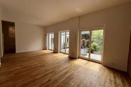 Wohnung zum Mieten in Frankfurt am Main 5.700,00 € 260 m²