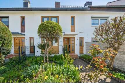 Haus zum Kaufen in Neufahrn 689.000,00 € 139.94 m²