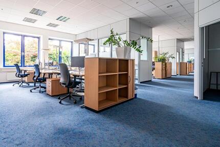 Büro- und Praxisflächen ab 100 m² im Otto-Hahn-Gewerbepark - Kölln-Reisiek