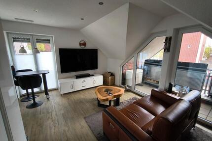 Moderne 2-Zi.-DG-Wohnung mit Klima, Balkon & EBK - Ahlen Dolberg