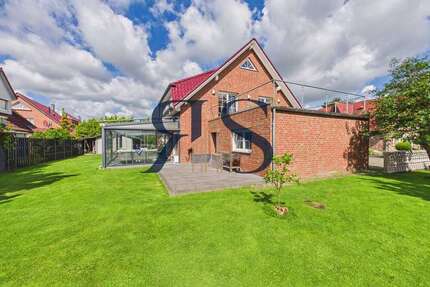 Haus zum Kaufen in Garbsen Horst 949.000,00 € 240 m² - Garbsen / Horst