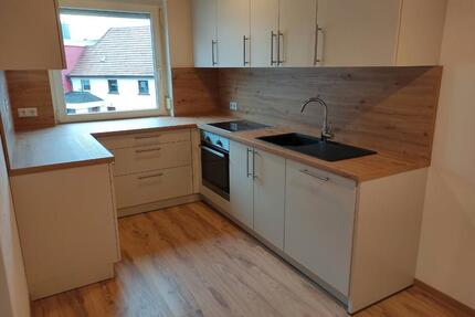 3,5-Zimmer Wohnung (1. OG) mit ca. 66qm in Ebersdorf - Ebersdorf bei Coburg