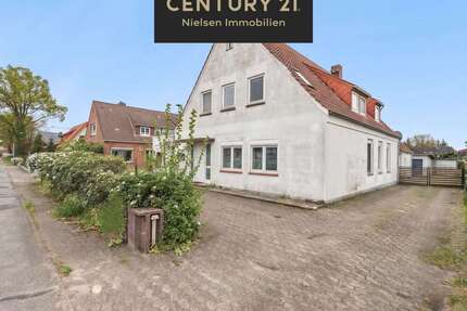 Haus zum Kaufen in Lunestedt 229.000,00 € 284 m²