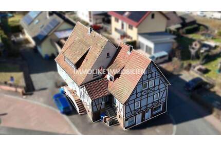 Zwei Häuser, ein Preis: Fachwerk-Doppelhaus im Zentrum von Bad Brückenau