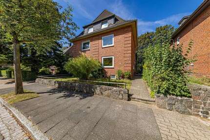 Haus zum Kaufen in Rendsburg 279.000,00 € 210.77 m²