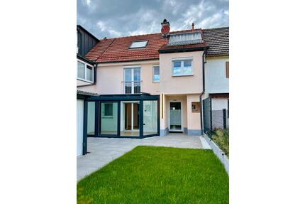 Reihenhaus mit Garten und Garage in LL-Ost - Landsberg am Lech Ellighofen