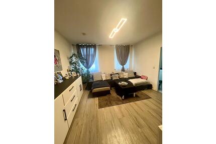 2-Raum Wohnung im Erdgeschoss in der Huttenstraße - Halle (Saale) Damaschkestraße