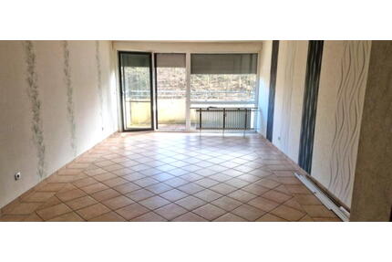 ObjNr:19167 - 3-Zimmer ETW mit zwei Balkonen am Rande von Pirmasens