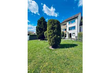 Haus zum Kaufen in Leonberg 560.000,00 € 162.54 m²