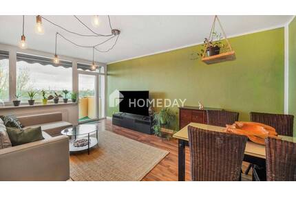 Helle 2-Zimmer-Wohnung mit Einbauküche und Loggia mit freiem Weitblick in Leverkusen-Wiesdorf