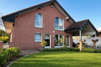 Freistehendes Einfamilienhaus mit PoolGarageWallboxanschluss - Bocholt Stenern