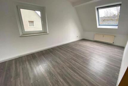 Schöne DG-Wohnung in Gladbeck Brauck ab 01.07.2026 zu vermieten