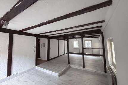Wohnung zum Kaufen in Esslingen 125.000,00 € 40 m²