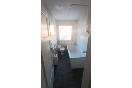 Wohnung zum Mieten in Weitramsdorf 630,00 € 96.93 m²