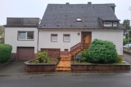 Schönes Haus - 220.000,00&nbsp;EUR Kaufpreis, ca.&nbsp; 200,00&nbsp;m&sup2; in Schönenberg-Kübelberg (PLZ: 66901)